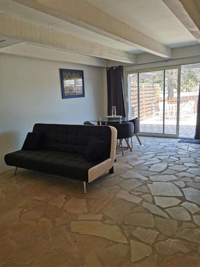 Site Machambreencamargue Vauvert Luaran gambar